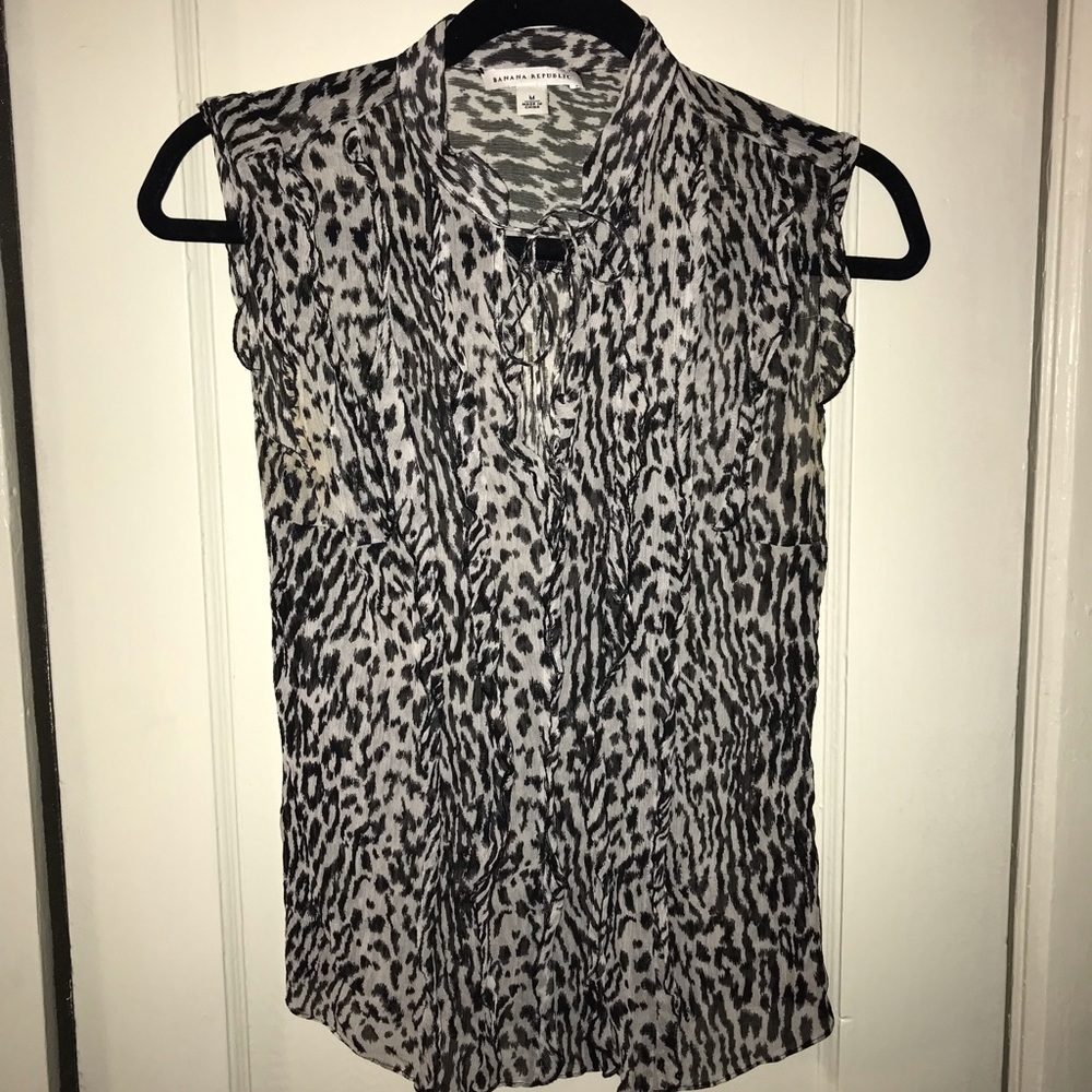 Banana republic sheer black and white print shirt